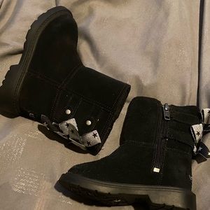Toddler UGG boots with star bows